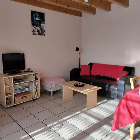 Semesterbostad Des Aubracs Cezens